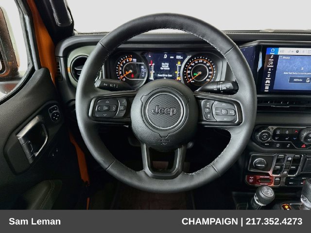 Used 2025 Jeep Gladiator Mojave AWD/4WD image 11