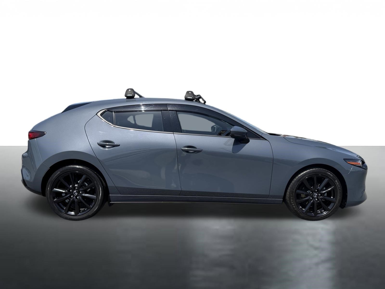 Used 2020 MAZDA MAZDA3 Hatchback w/ Premium Package FWD image 9