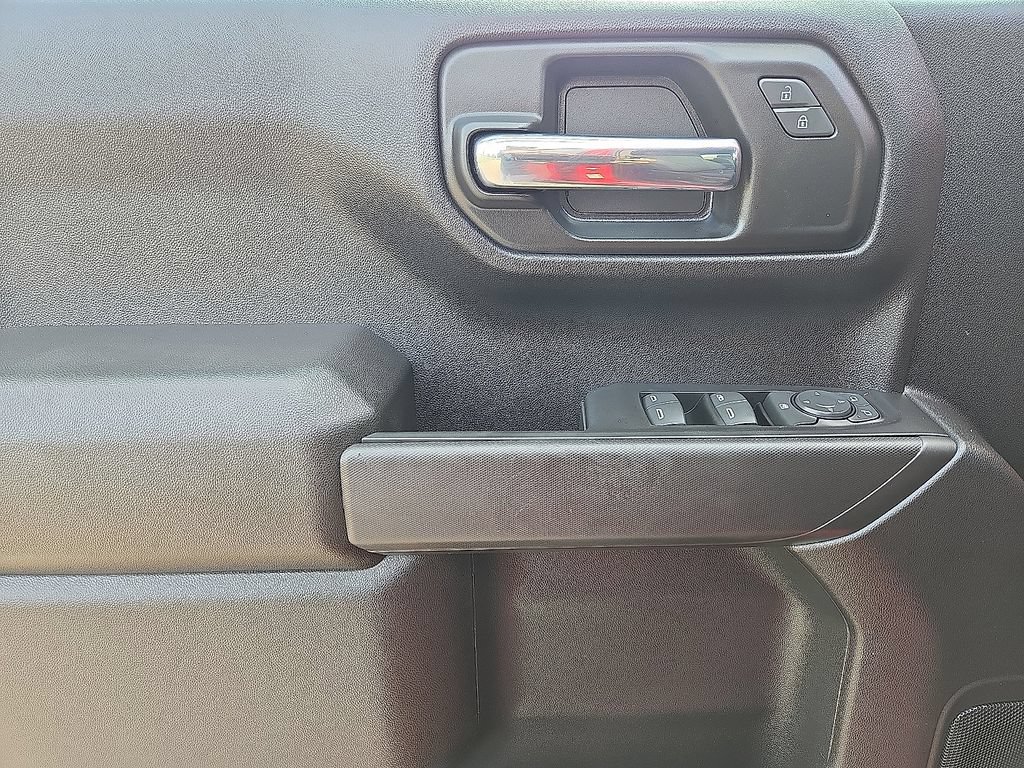 Used 2024 Chevrolet Silverado 1500 Custom AWD/4WD image 18