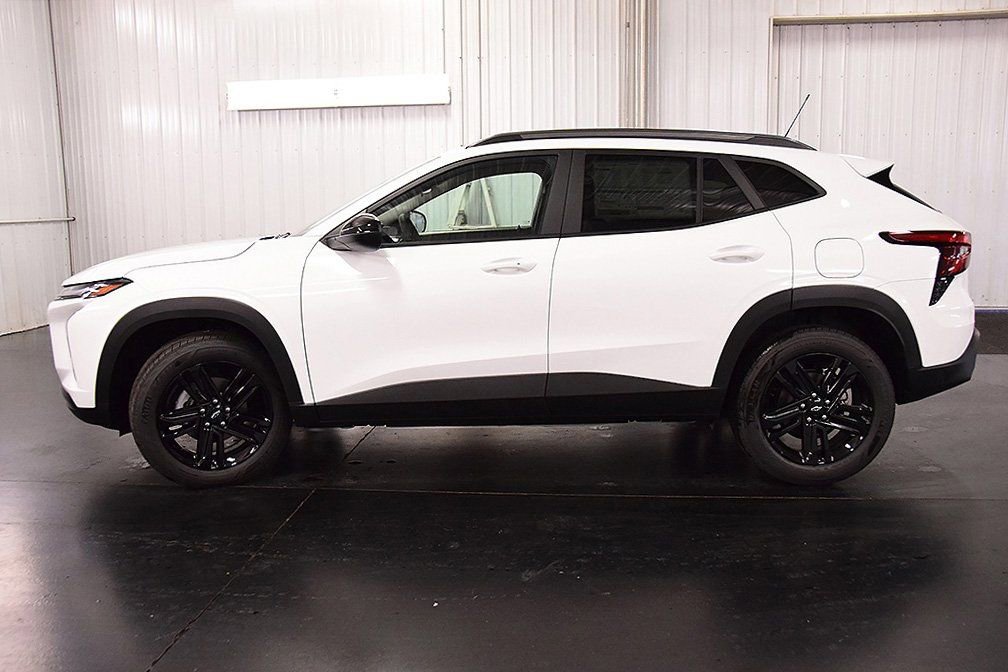 New 2025 Chevrolet Trax ACTIV image 4