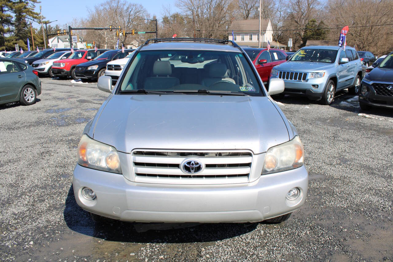 Used 2005 Toyota Highlander Limited image 3