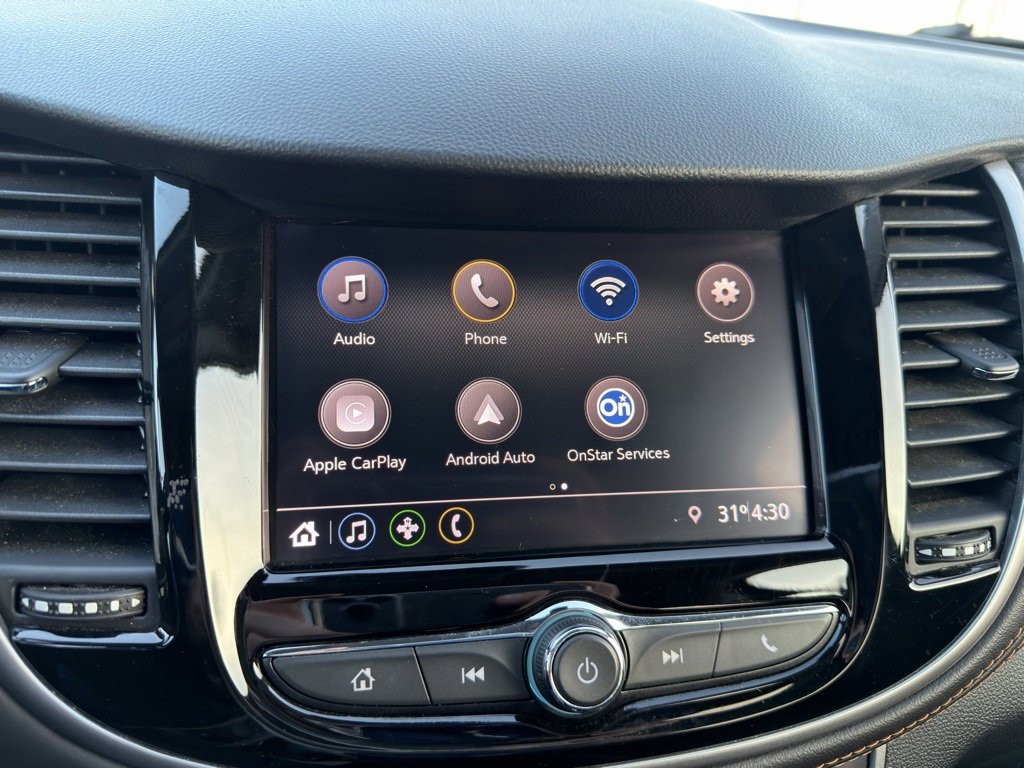 Used 2021 Chevrolet Trax LT w/ LT Convenience Package image 41