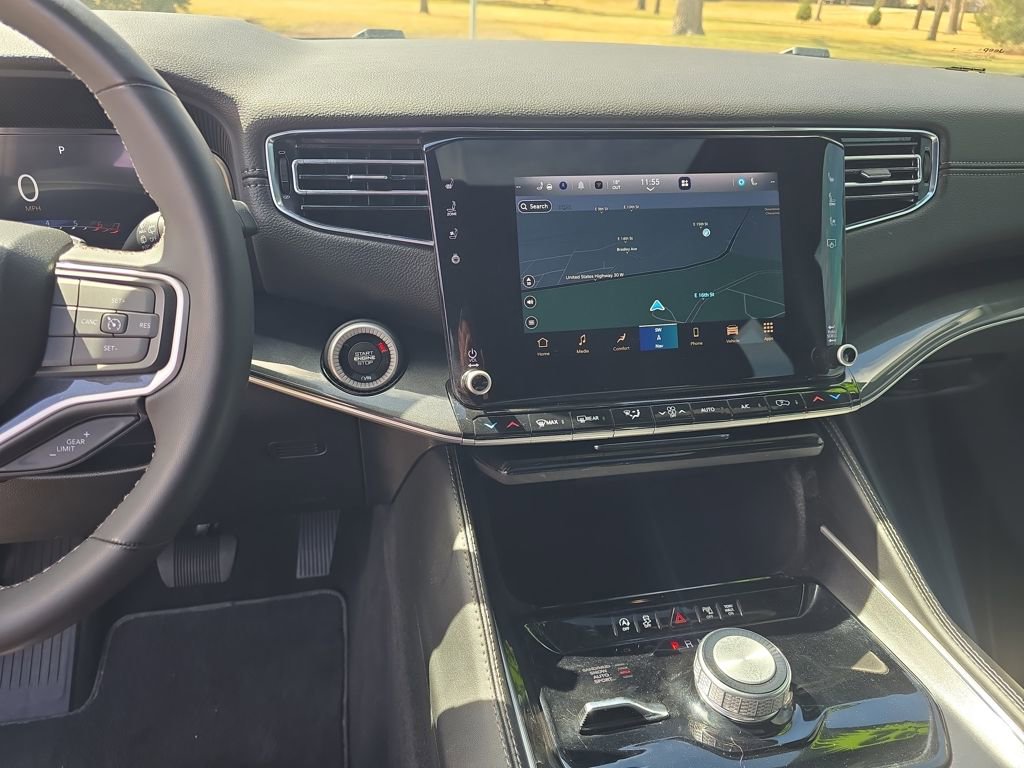 Used 2022 Jeep Wagoneer Series I w/ Premium Group I image 19