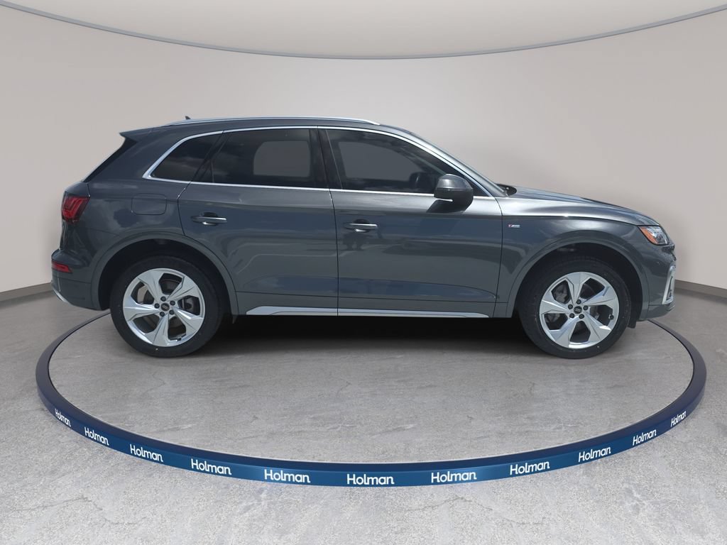 Used 2023 Audi Q5 2.0T Premium Plus w/ Premium Plus Package AWD/4WD image 5