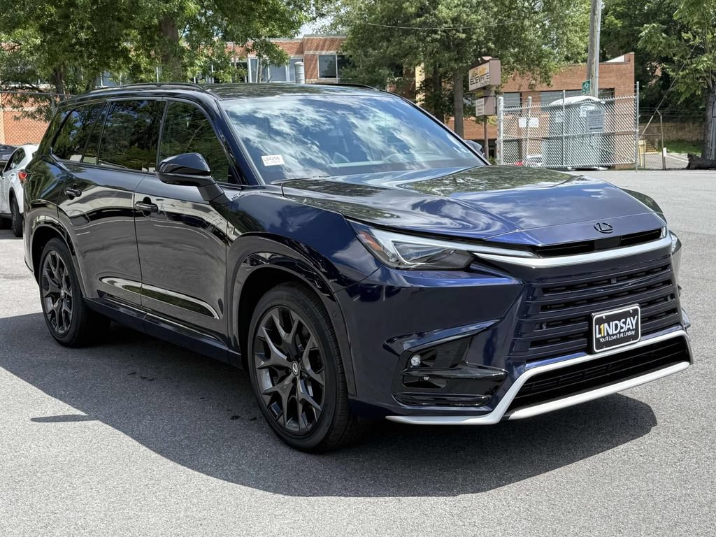 New 2026 Lexus TX 500h AWD image 8