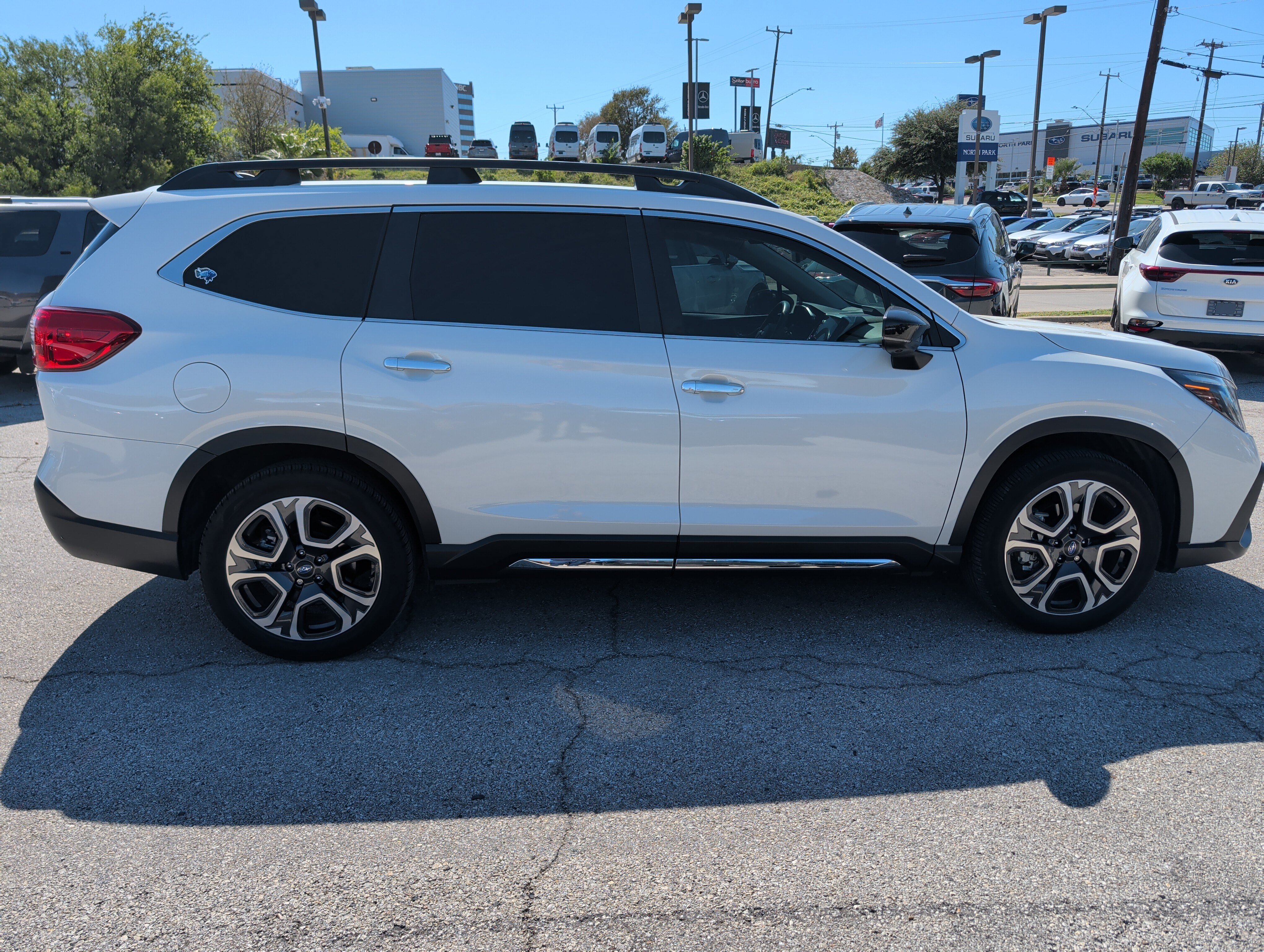 Used 2024 Subaru Ascent Touring AWD/4WD image 7