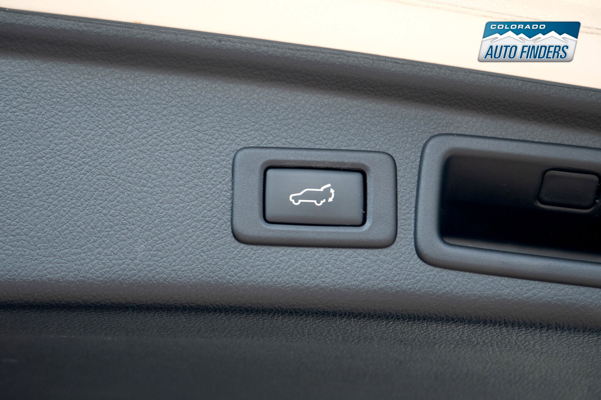 Used 2015 Subaru Forester 2.5i Touring w/ Popular Package #2 image 27