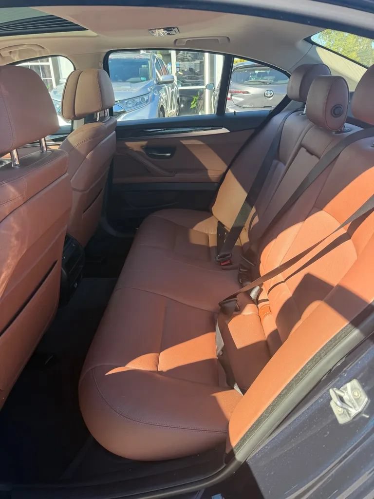 Used 2016 BMW 535d xDrive AWD/4WD image 19