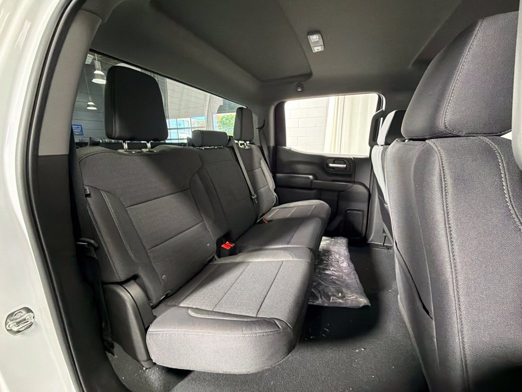 New 2026 Chevrolet Silverado 1500 Custom AWD/4WD image 29