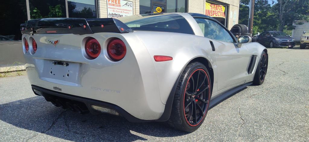 Used 2005 Chevrolet Corvette Coupe w/ Preferred Equipment Group image 13