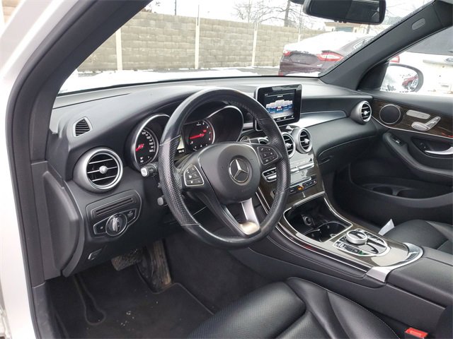 Used 2018 Mercedes-Benz GLC 300 4MATIC image 10