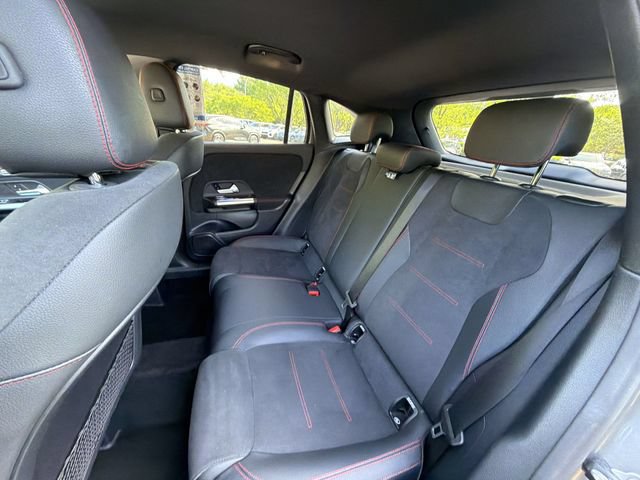 Used 2023 Mercedes-Benz GLA 250 w/ AMG Line Exterior image 23