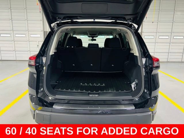 New 2026 Nissan Rogue SV FWD image 8