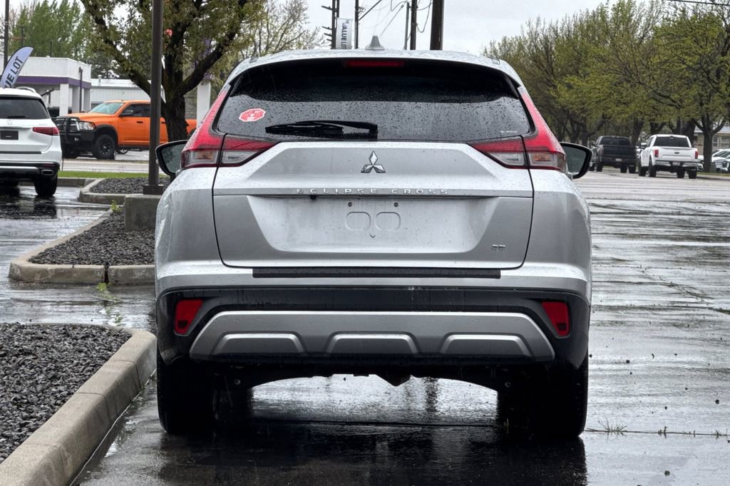 Used 2025 Mitsubishi Eclipse Cross SE AWD/4WD image 5