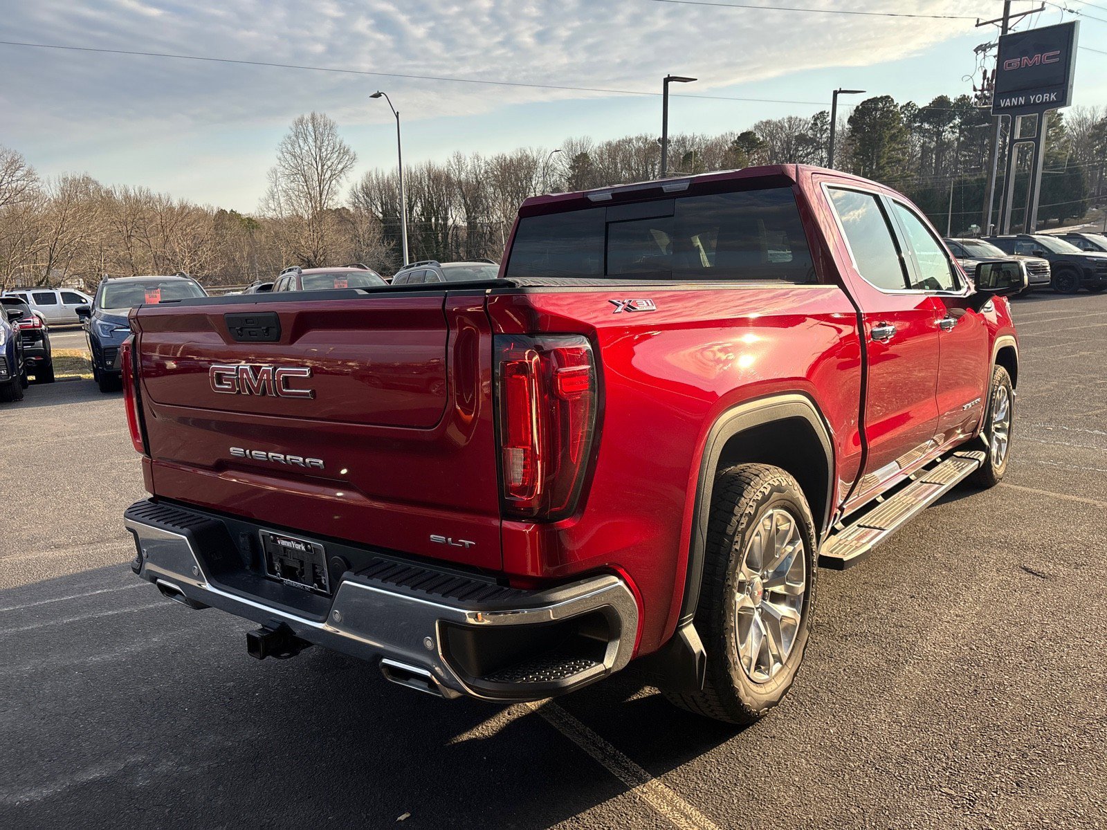 Used 2021 GMC Sierra 1500 SLT w/ SLT Premium Plus Package image 6