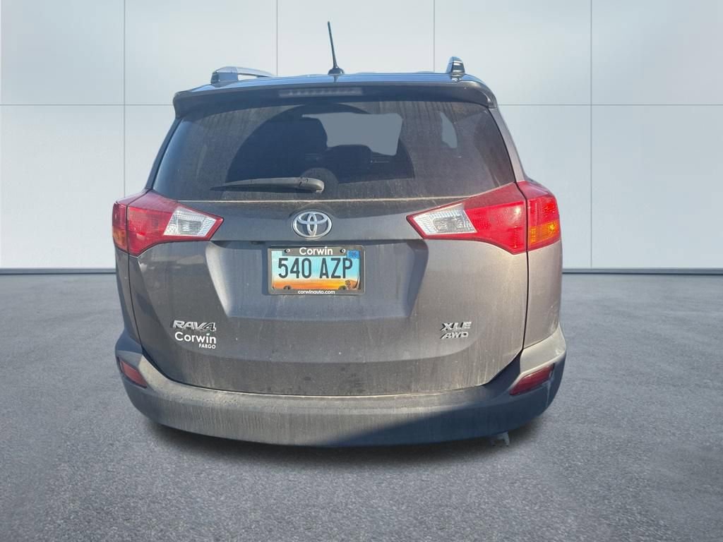 Used 2014 Toyota RAV4 XLE AWD/4WD image 7