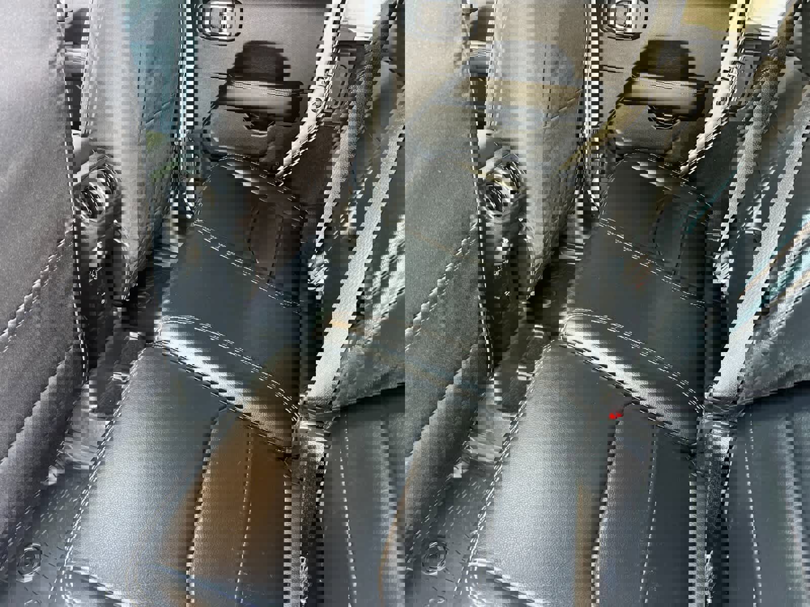 Used 2023 Jeep Wrangler Sahara image 5