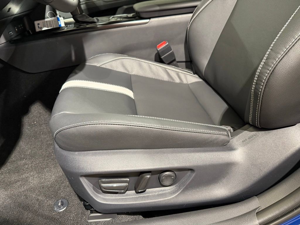New 2026 Toyota Camry SE image 13
