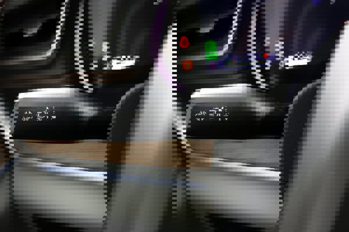 Used 2021 Jeep Grand Cherokee L Summit w/ MOPAR Finishing Package image 28