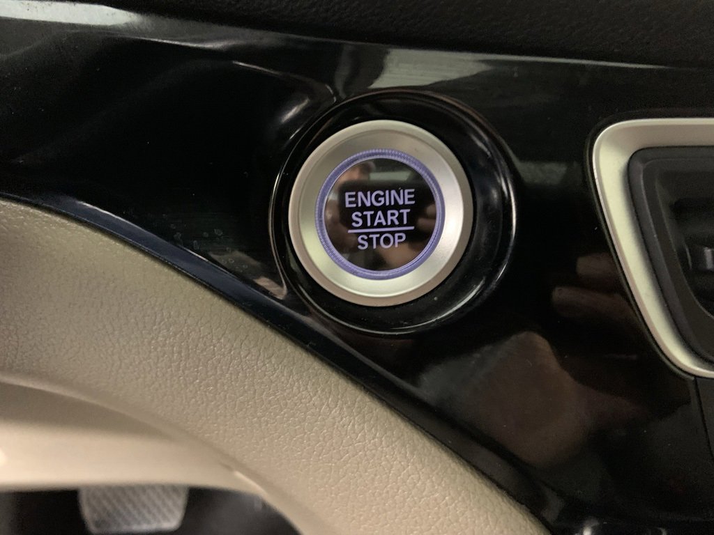 Used 2022 Honda Pilot Elite image 38