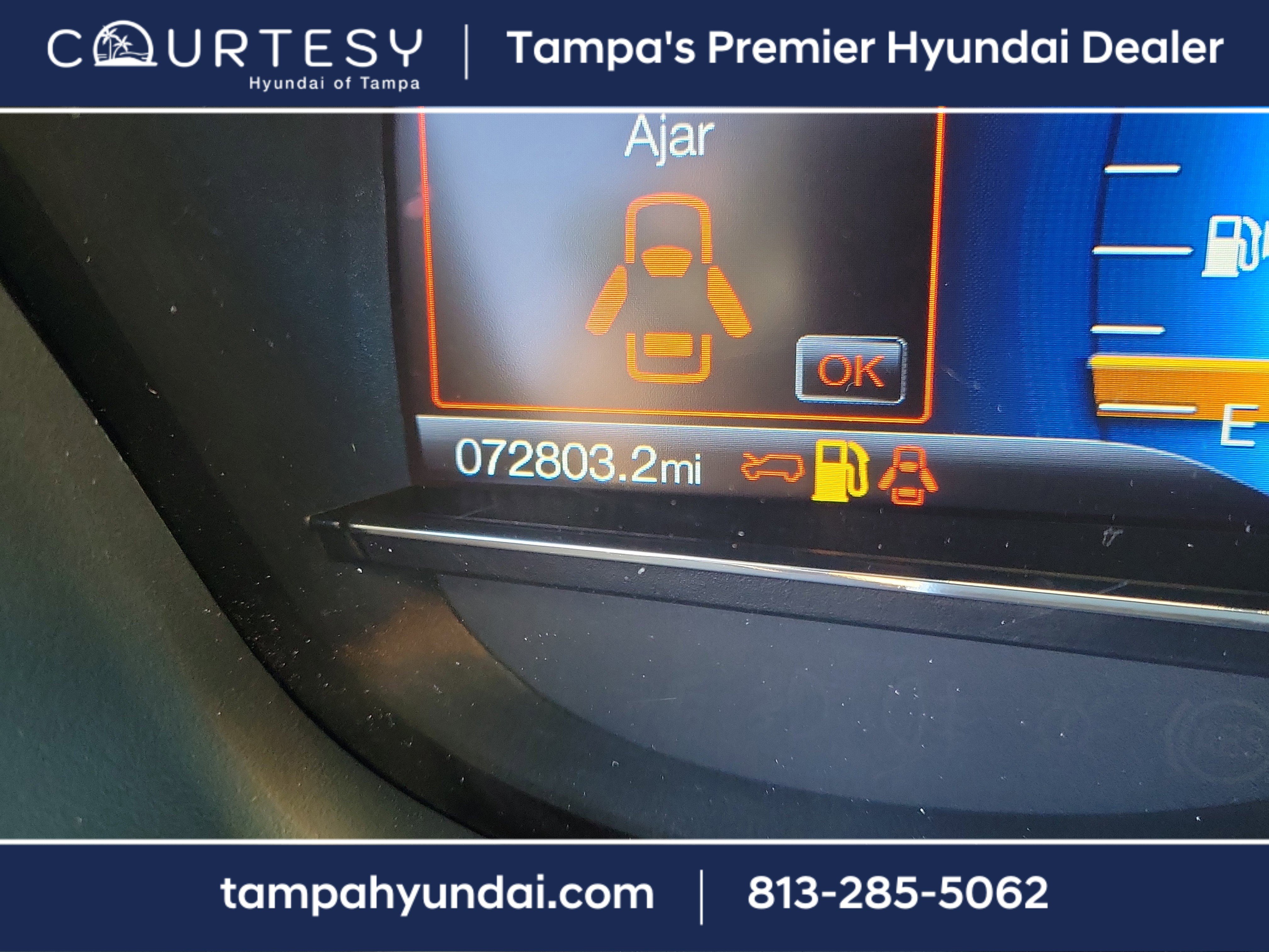 Used 2019 Ford Explorer Limited w/ Class III Trailer Tow Package image 27