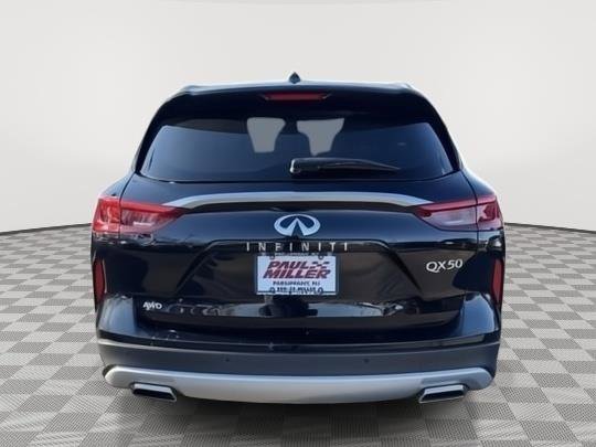 Used 2019 INFINITI QX50 Essential w/ Premium Audio Package image 5