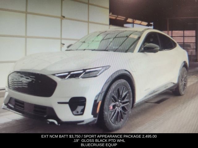 Used 2025 Ford Mustang Mach-E Premium w/ Sport Appearance Package image 4