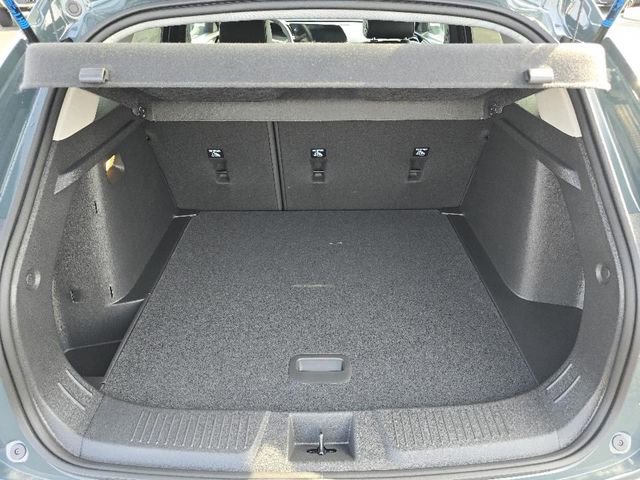 Used 2025 Chevrolet Trax LT w/ Driver Confidence Package image 19