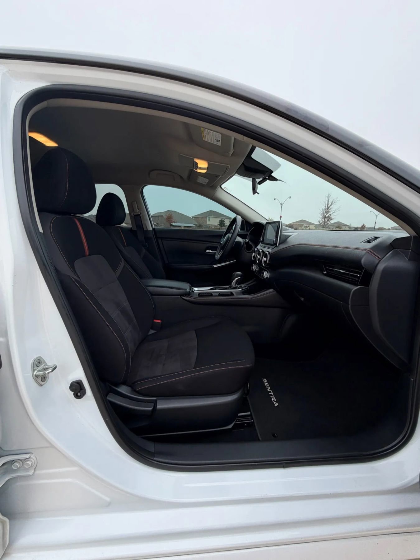 Used 2020 Nissan Sentra SR image 25