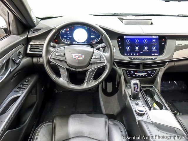 Used 2020 Cadillac CT6 V image 2