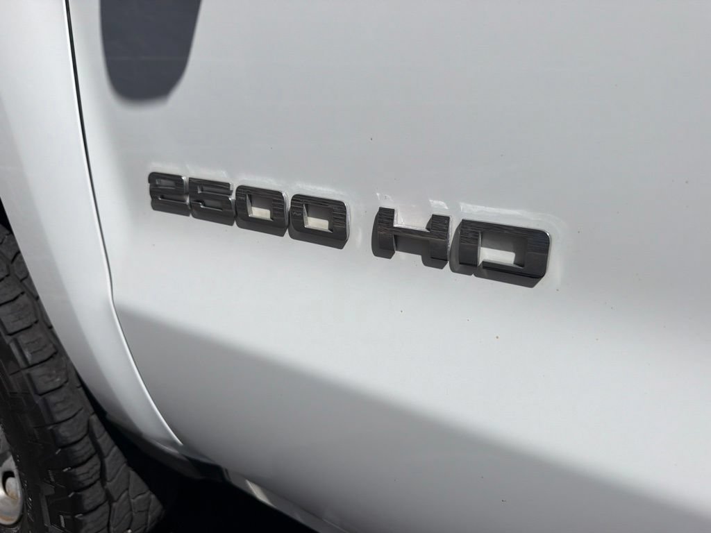 Used 2017 Chevrolet Silverado 2500 W/T RWD image 7