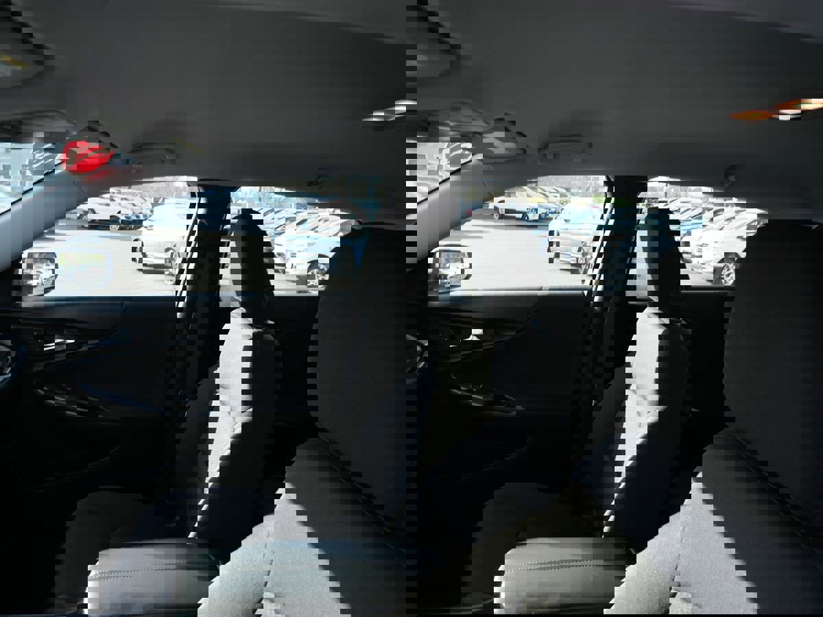 Used 2022 Chevrolet Malibu LT image 11