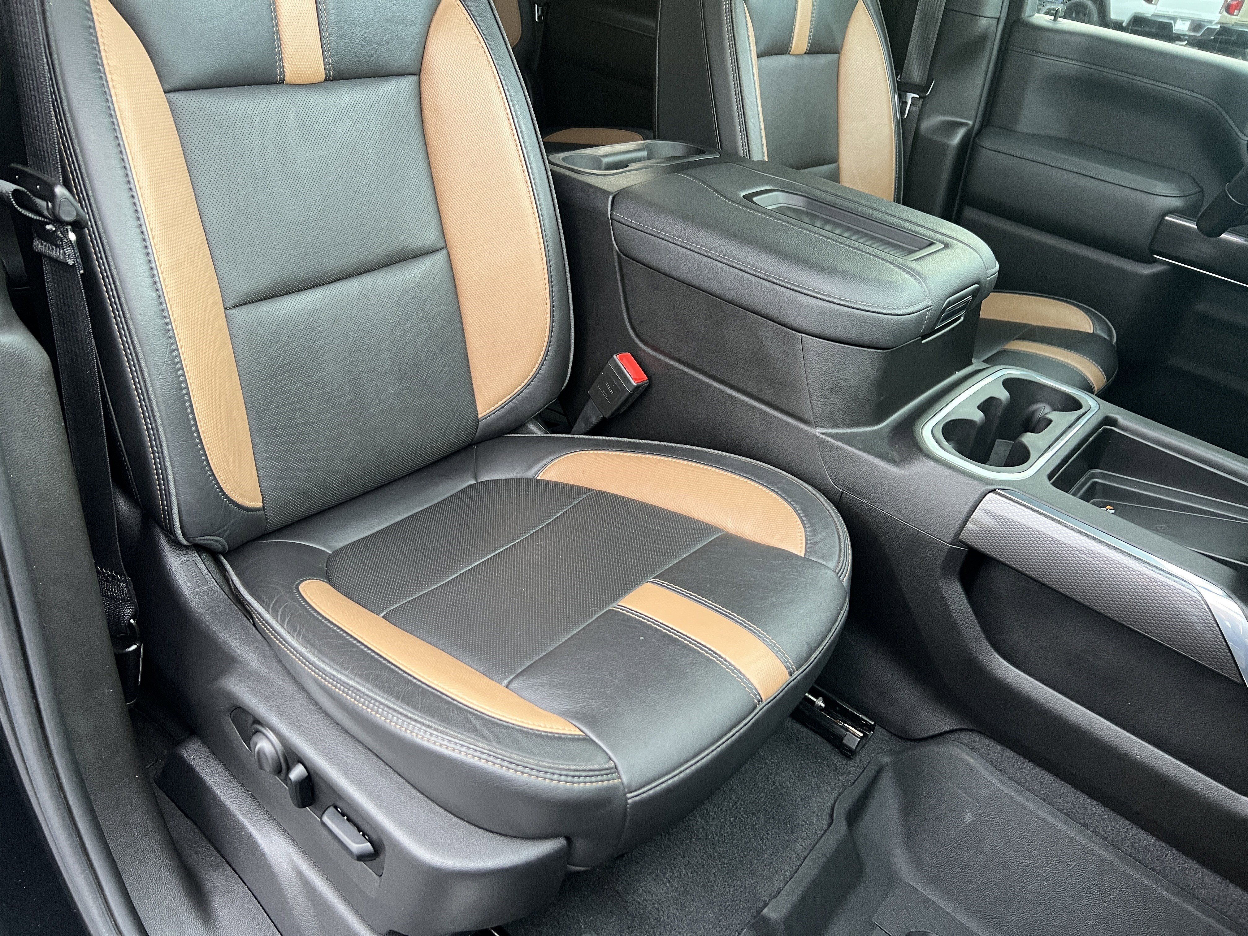 Used 2021 Chevrolet Silverado 2500 LTZ w/ Carhartt Edition image 26