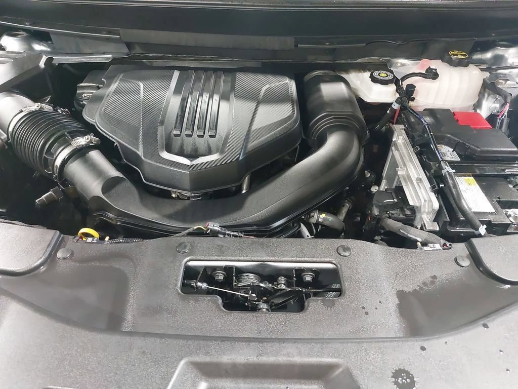 New 2025 GMC Acadia AT4 w/ LPO, Floor Liner Package AWD/4WD image 34
