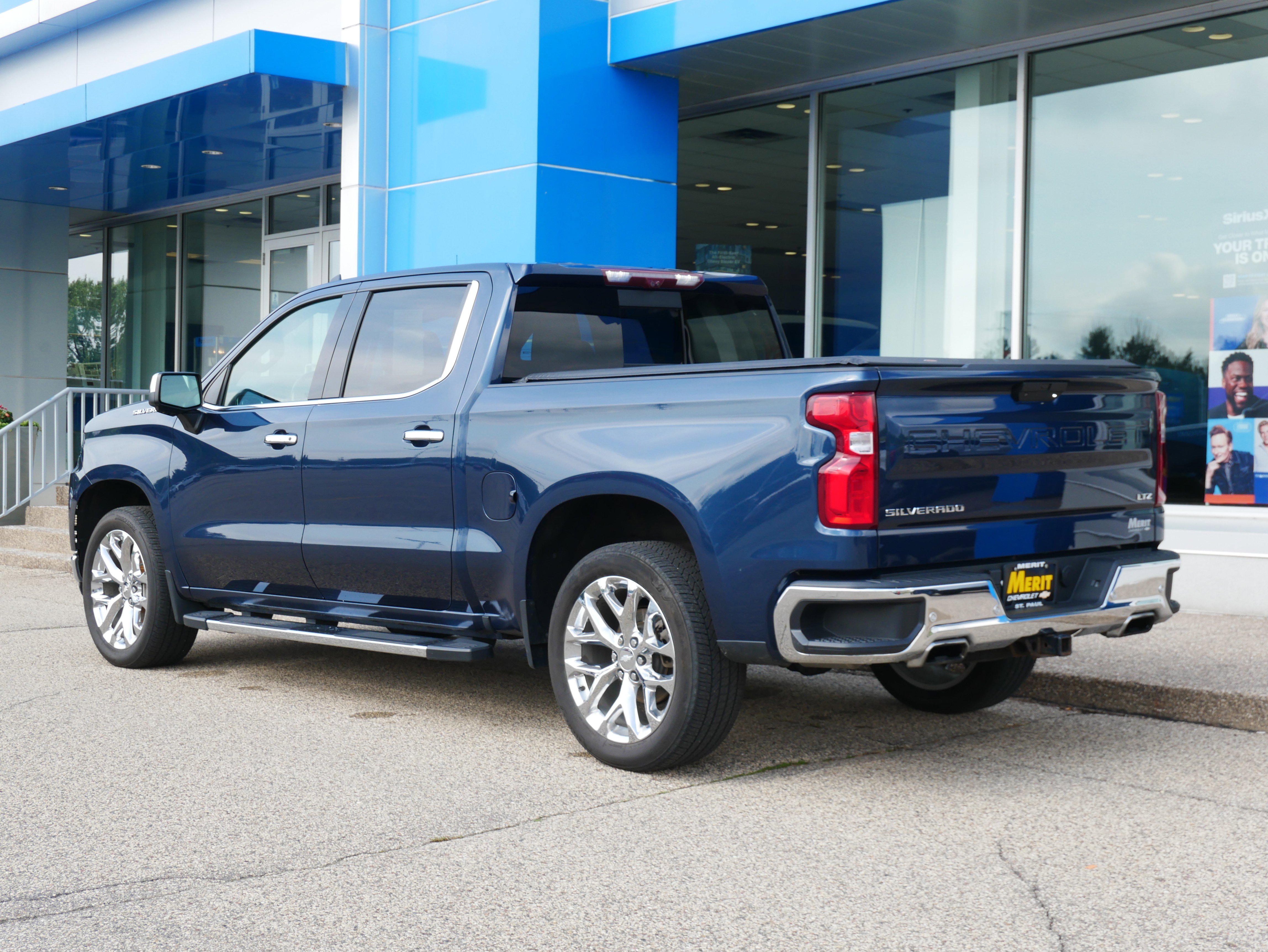 Used 2020 Chevrolet Silverado 1500 LTZ w/ LTZ Premium Package image 4