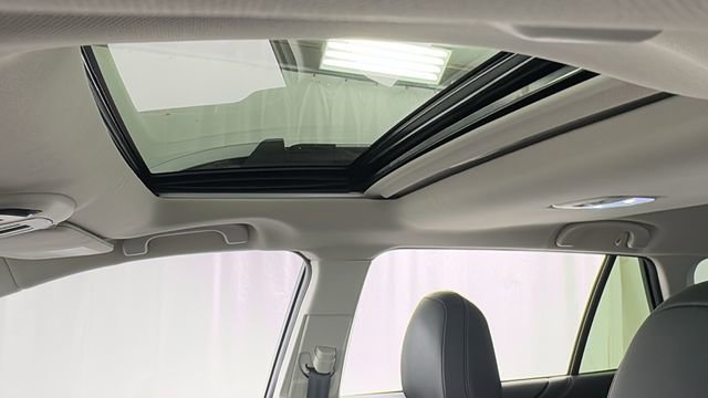 Certified 2024 Subaru Outback Touring XT w/ Popular Package #2 image 39