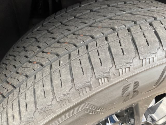 Used 2023 GMC Yukon Denali w/ LPO, Floor Liner Package AWD/4WD image 27