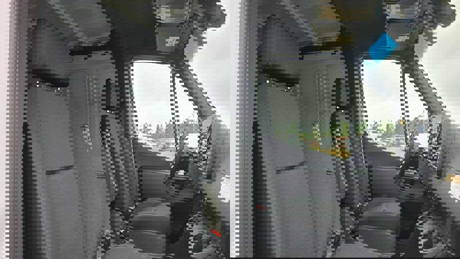 Used 2024 Mercedes-Benz Sprinter 4500 image 13