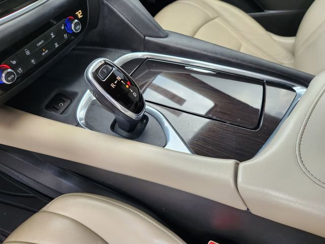 Used 2018 Buick Enclave Premium w/ LPO, Hit The Road Package FWD image 20