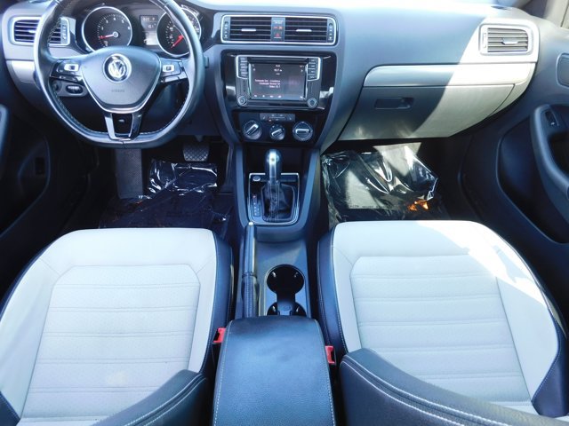 Used 2017 Volkswagen Jetta Sport FWD image 23