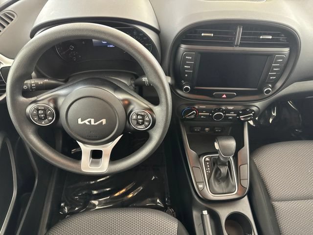 Certified 2022 Kia Soul LX w/ Technology Package FWD image 24