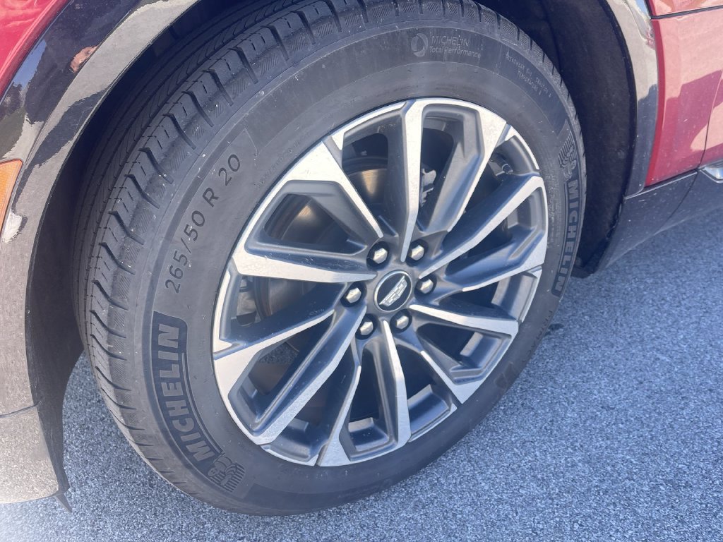 Certified 2024 Cadillac Lyriq Sport w/ LPO, Floor Liner Package AWD/4WD image 2