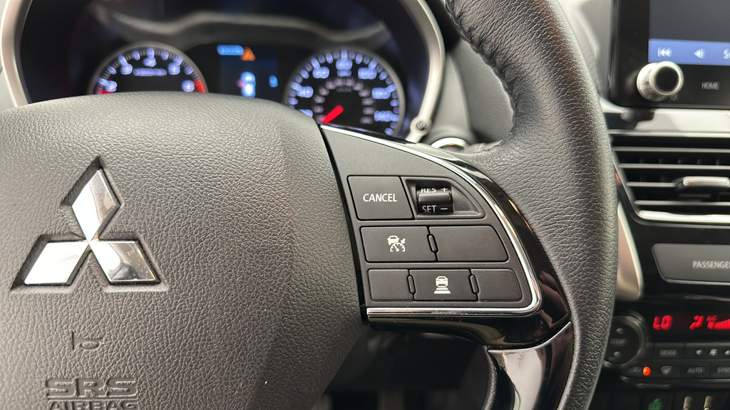 Used 2025 Mitsubishi Eclipse Cross SE AWD/4WD image 18