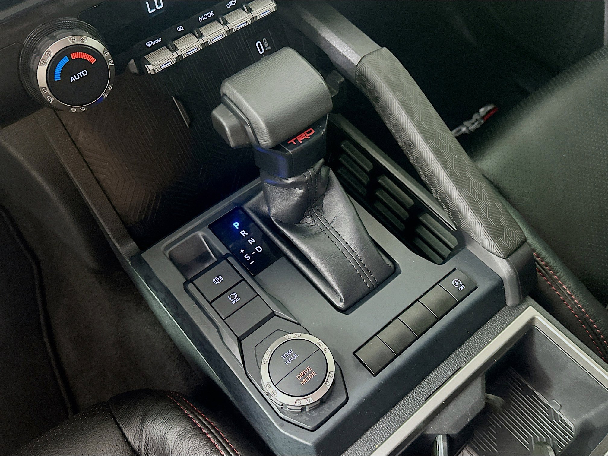 Used 2025 Toyota Tacoma TRD Sport image 25