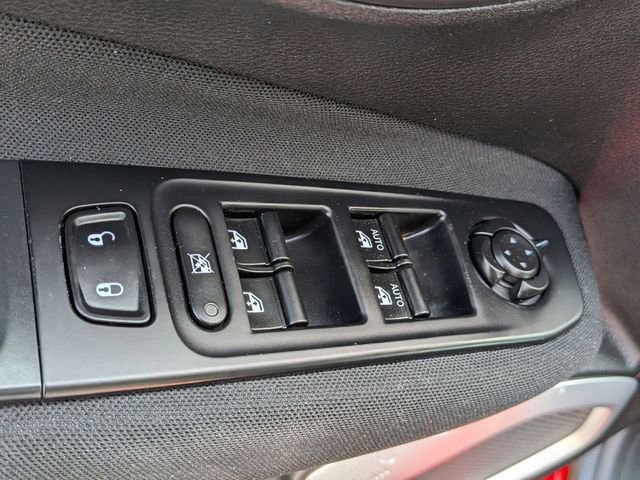 Certified 2019 Jeep Renegade Sport w/ Sport Appearance Group image 14