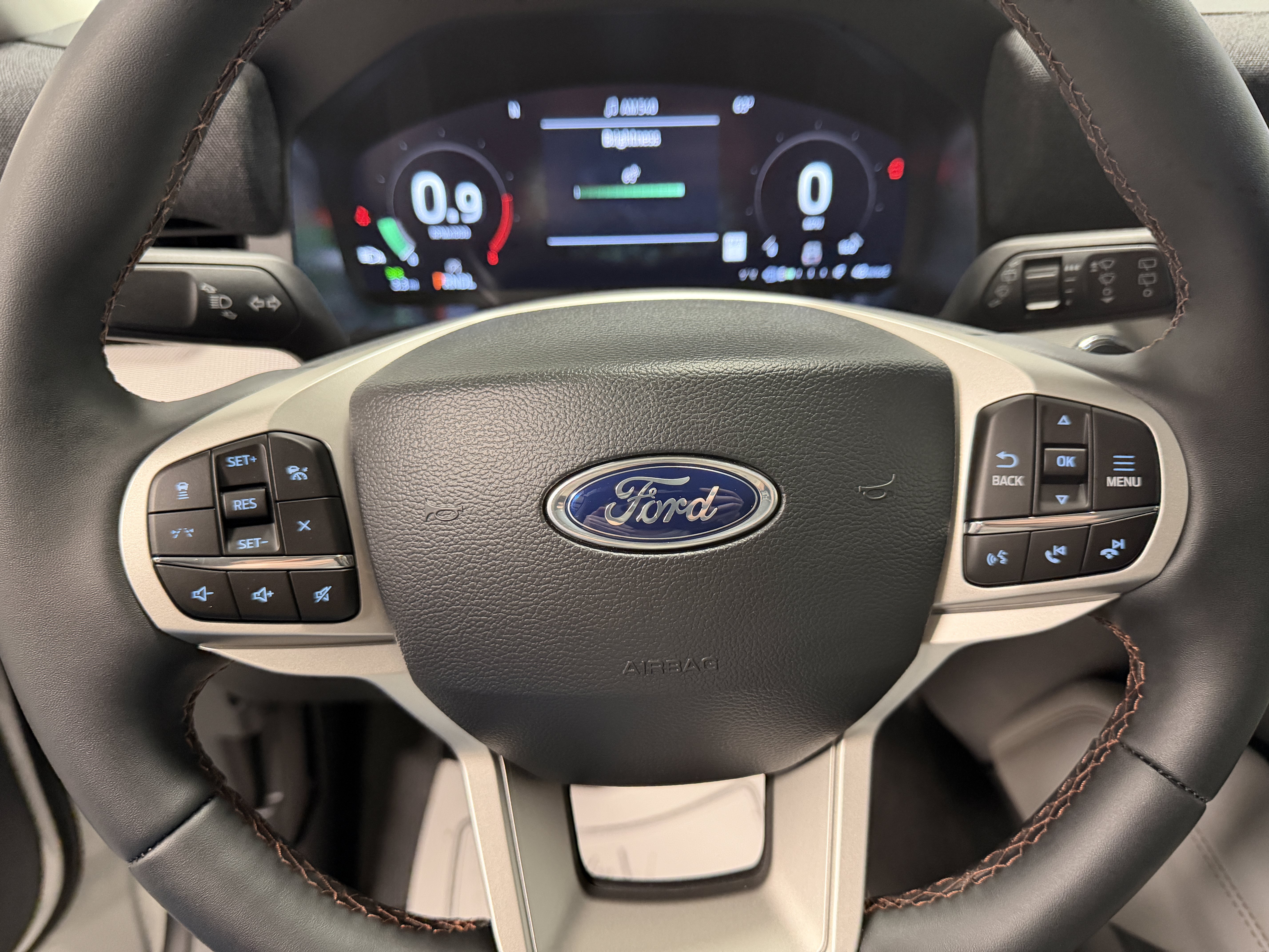 New 2026 Ford Explorer Active w/ Active Comfort Package AWD/4WD image 15