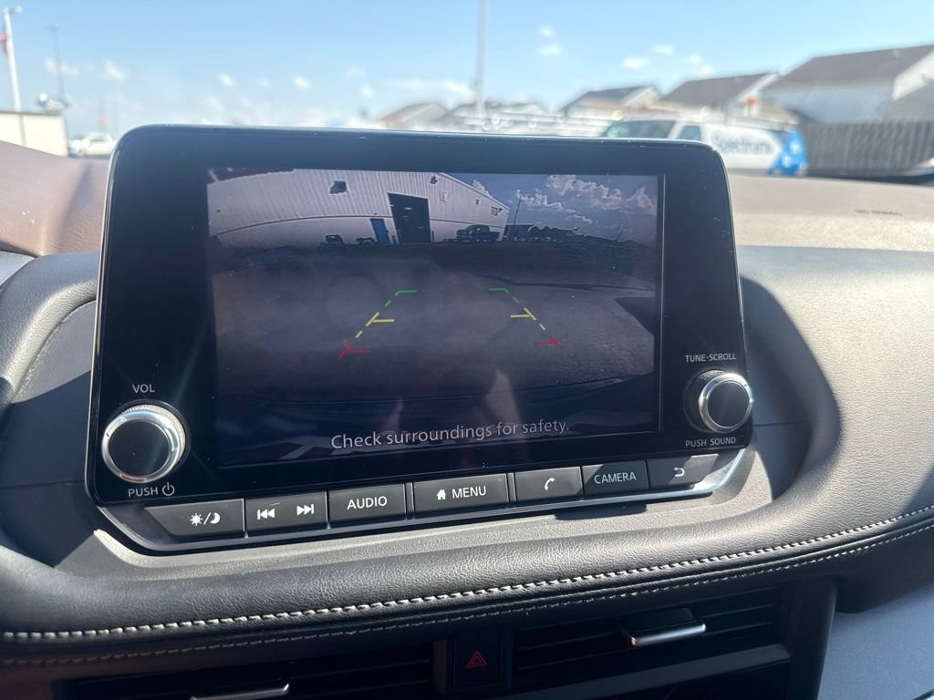 Used 2023 Nissan Rogue SV AWD/4WD image 21