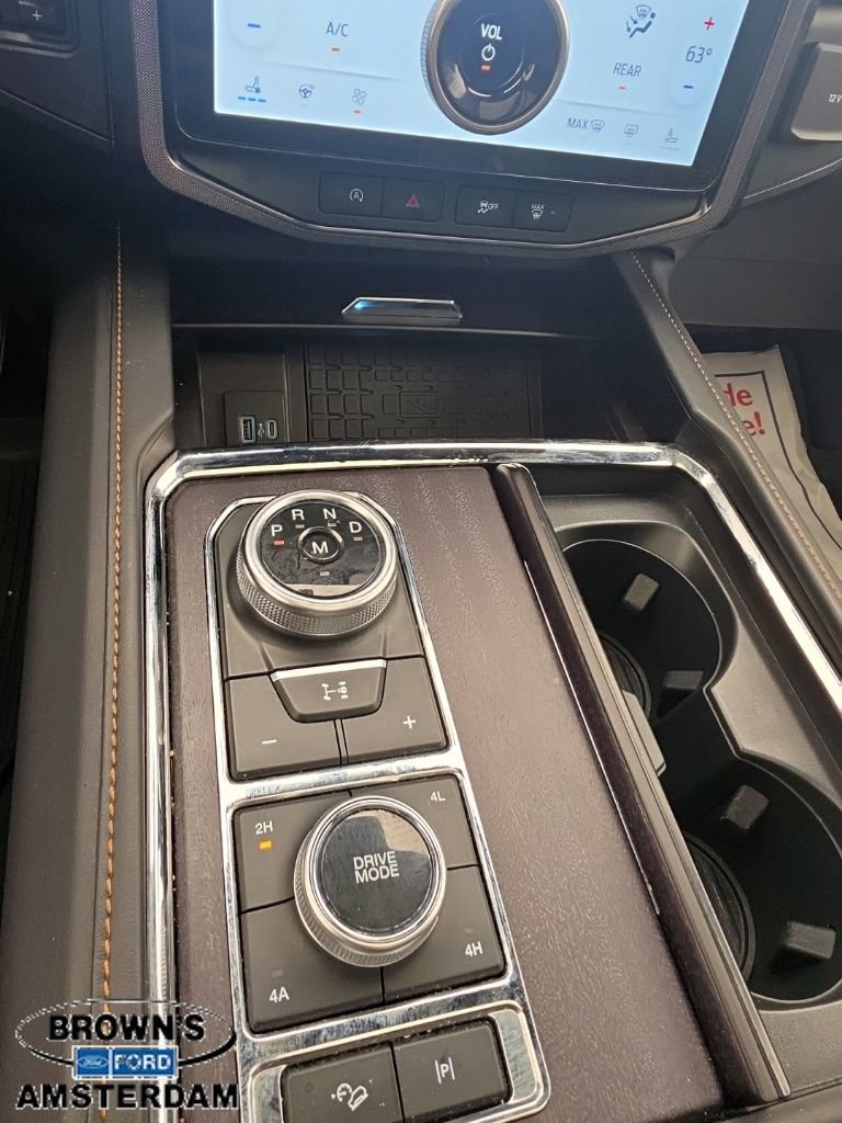 Used 2024 Ford Expedition Max Platinum AWD/4WD image 26