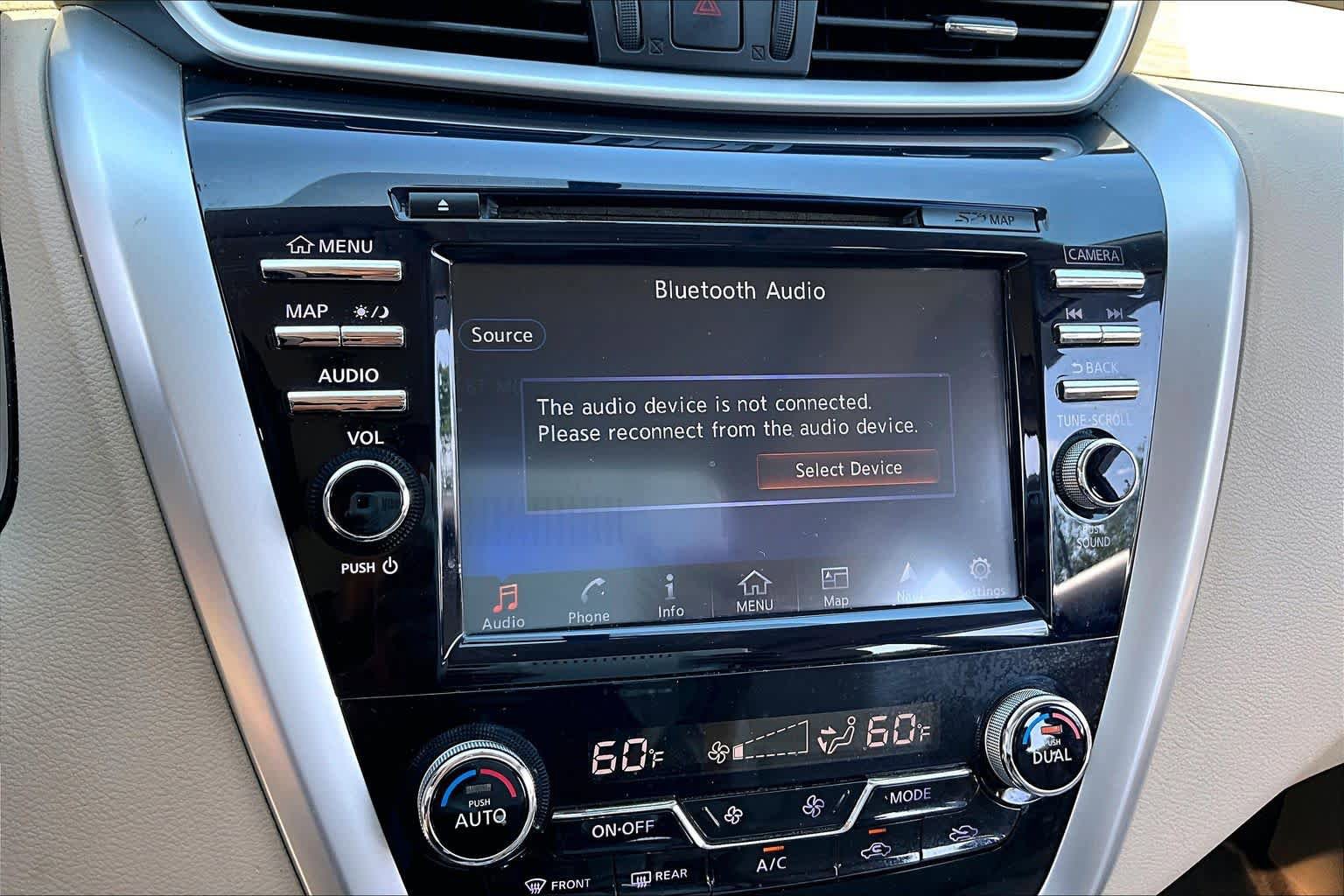 Used 2016 Nissan Murano Platinum w/ Platinum Technology Package FWD image 31