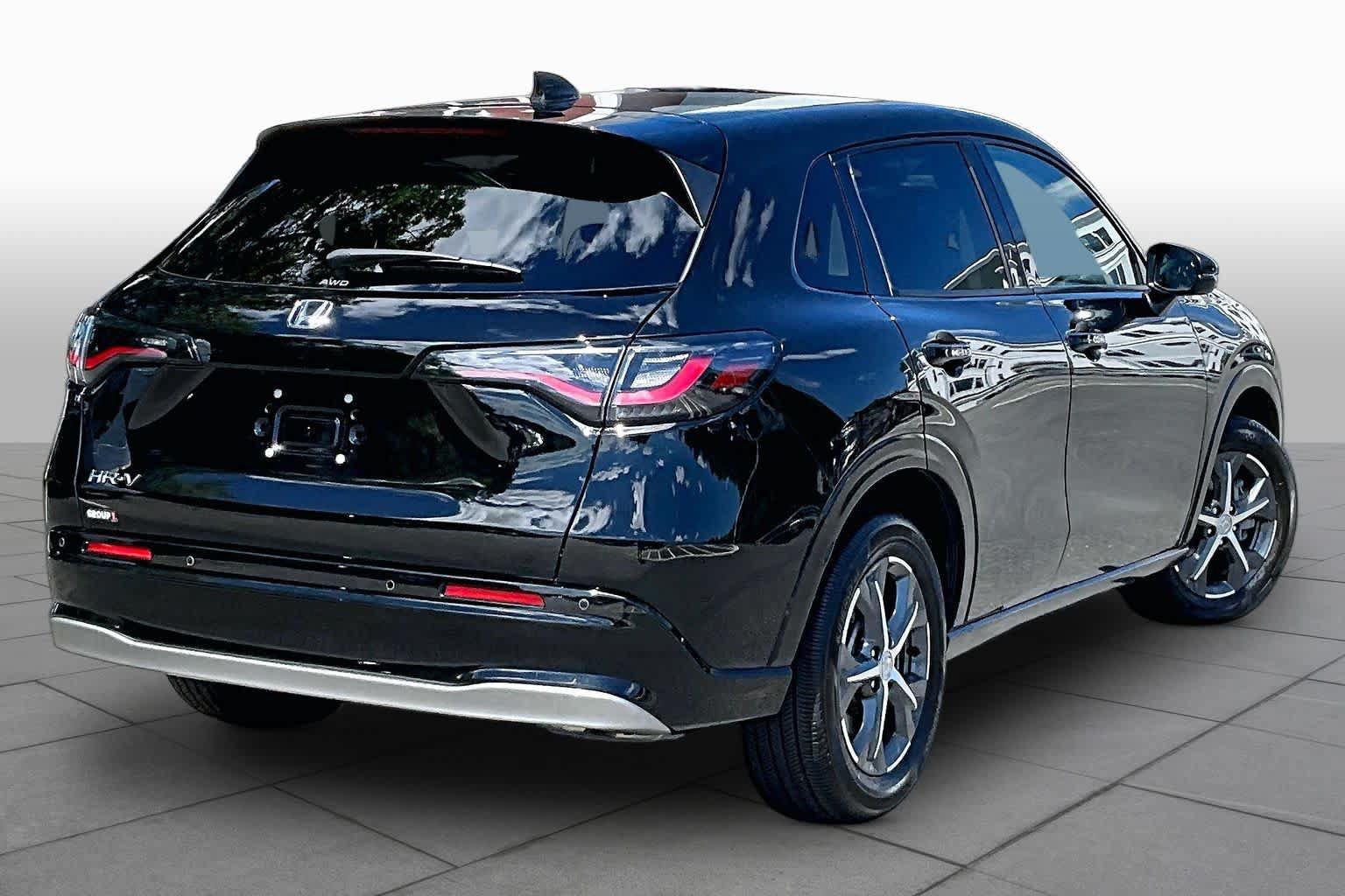 Used 2025 Honda HR-V EX-L image 13